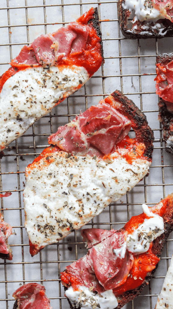 pizza toast