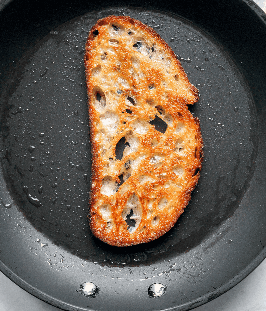bread for pan con tomate with anchovies