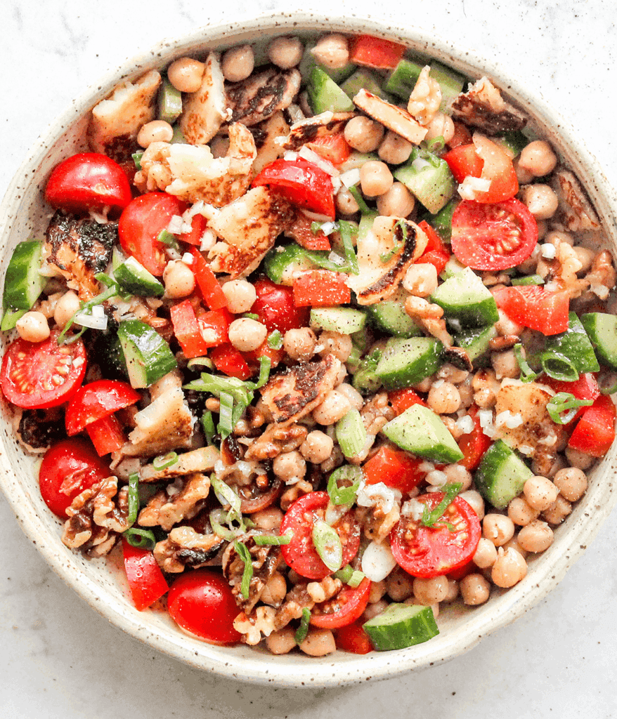 close up of chickpea and halloumi salad