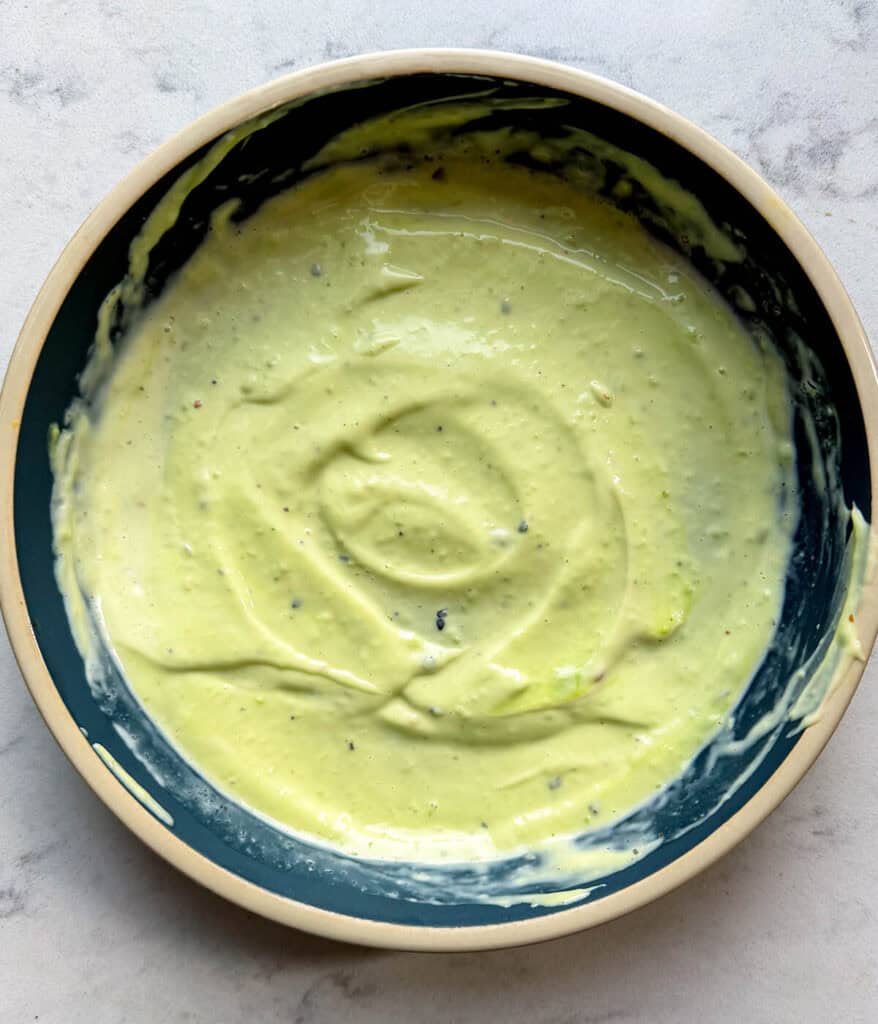 spicy crema for tuna tacos