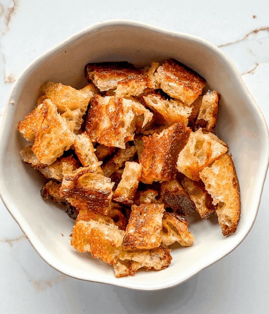 croutons for mini french onion soup