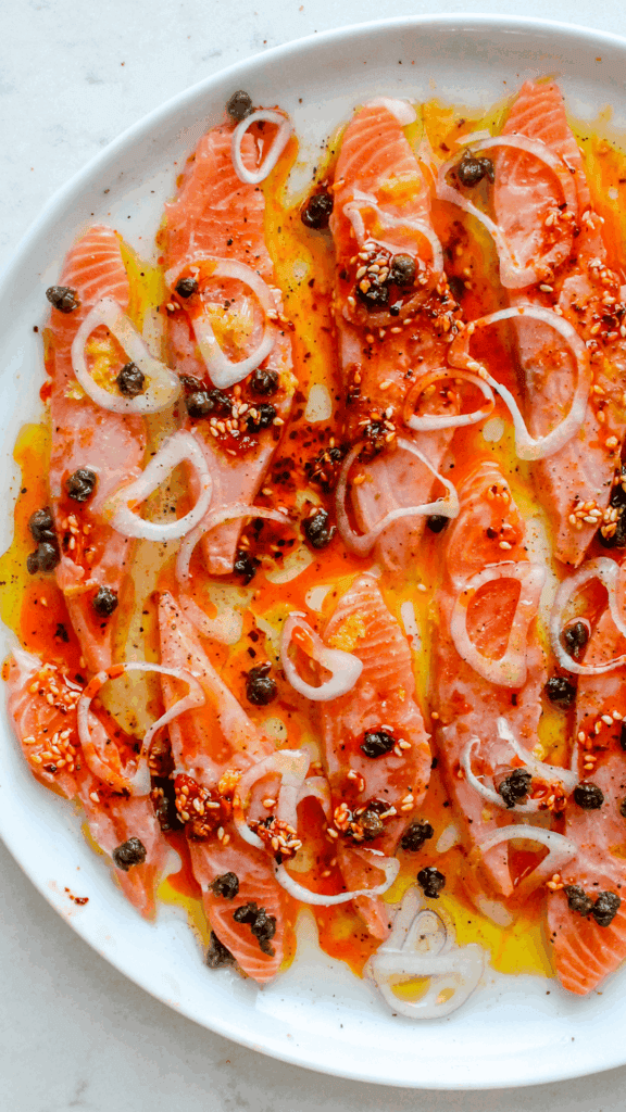 close up of spicy salmon crudo